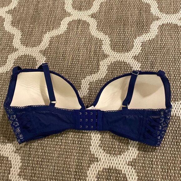 Victoria’s Secret dream angels push-up bra, size 36DD - Picture 3 of 5